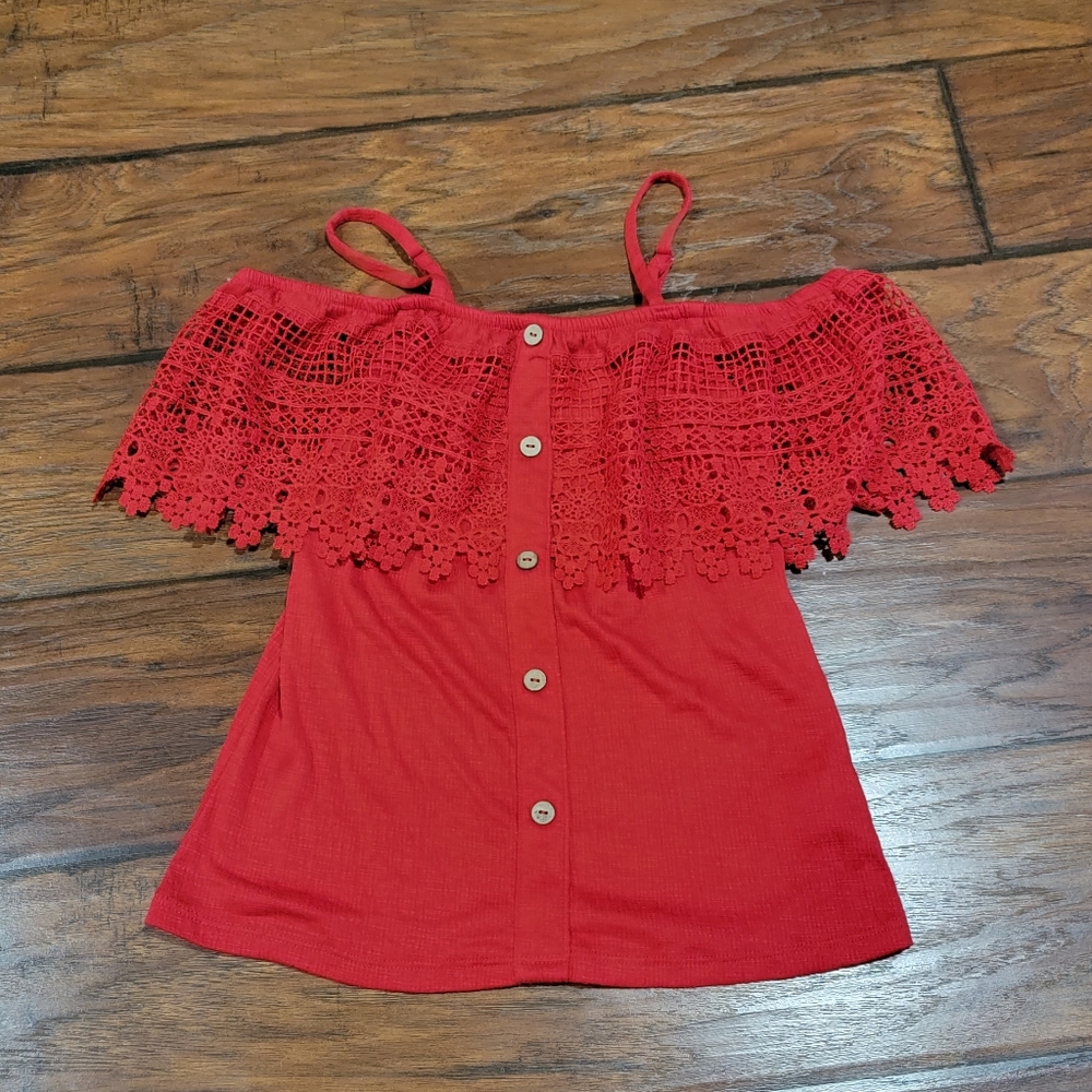 No Boundaries top